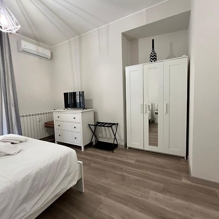 Bertora Center Apartment Genoa Bagian luar foto