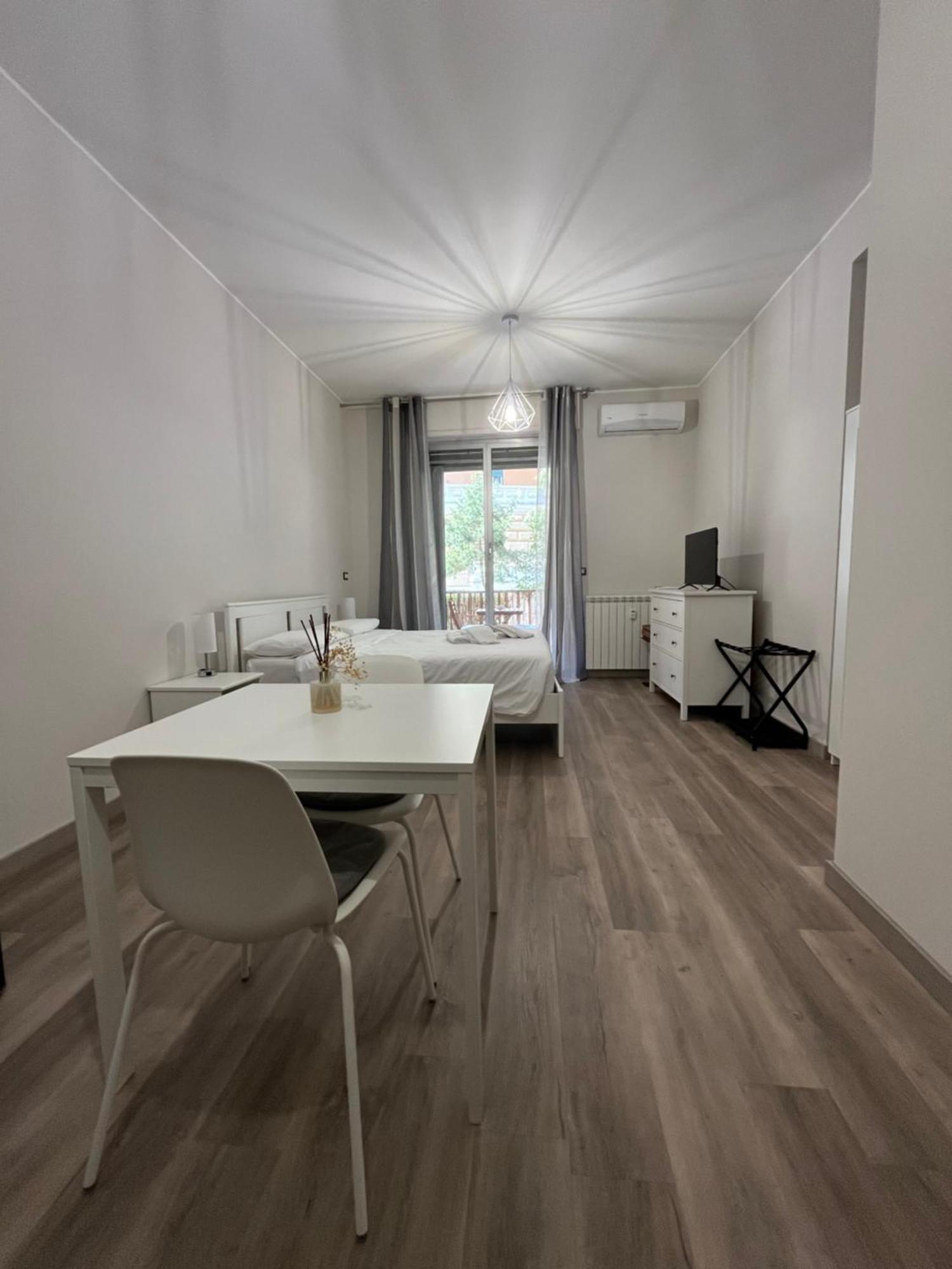 Bertora Center Apartment Genoa Bagian luar foto