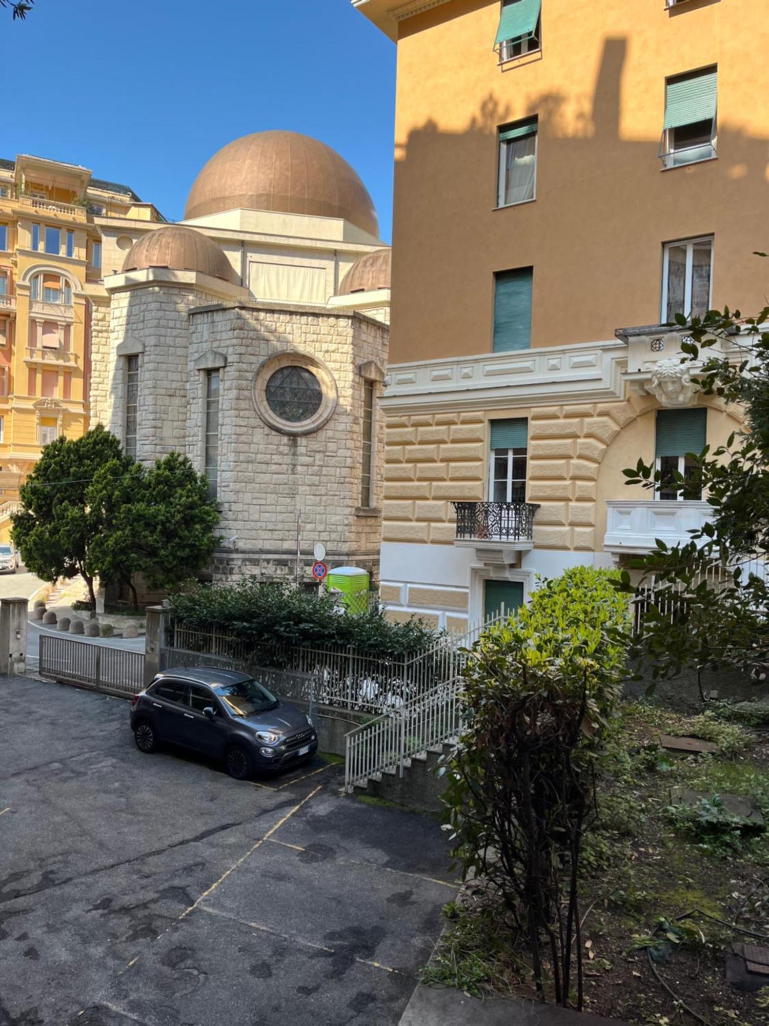 Bertora Center Apartment Genoa Bagian luar foto